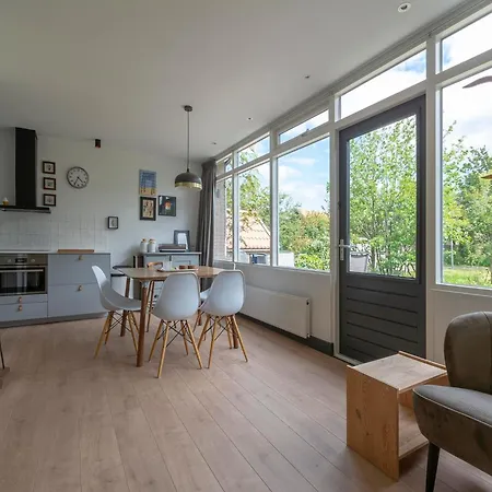 Holiday home De Zeester 4-person N De Koog Callantsoog