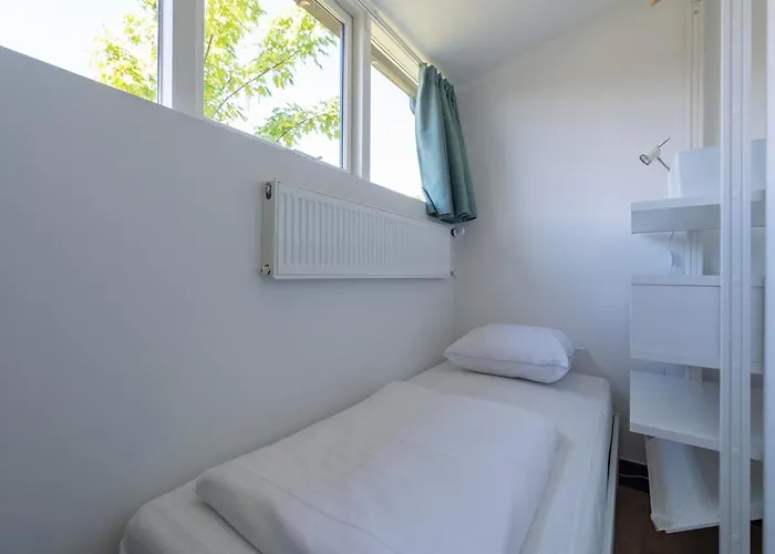 Holiday home De Zeester 4-person N De Koog Callantsoog